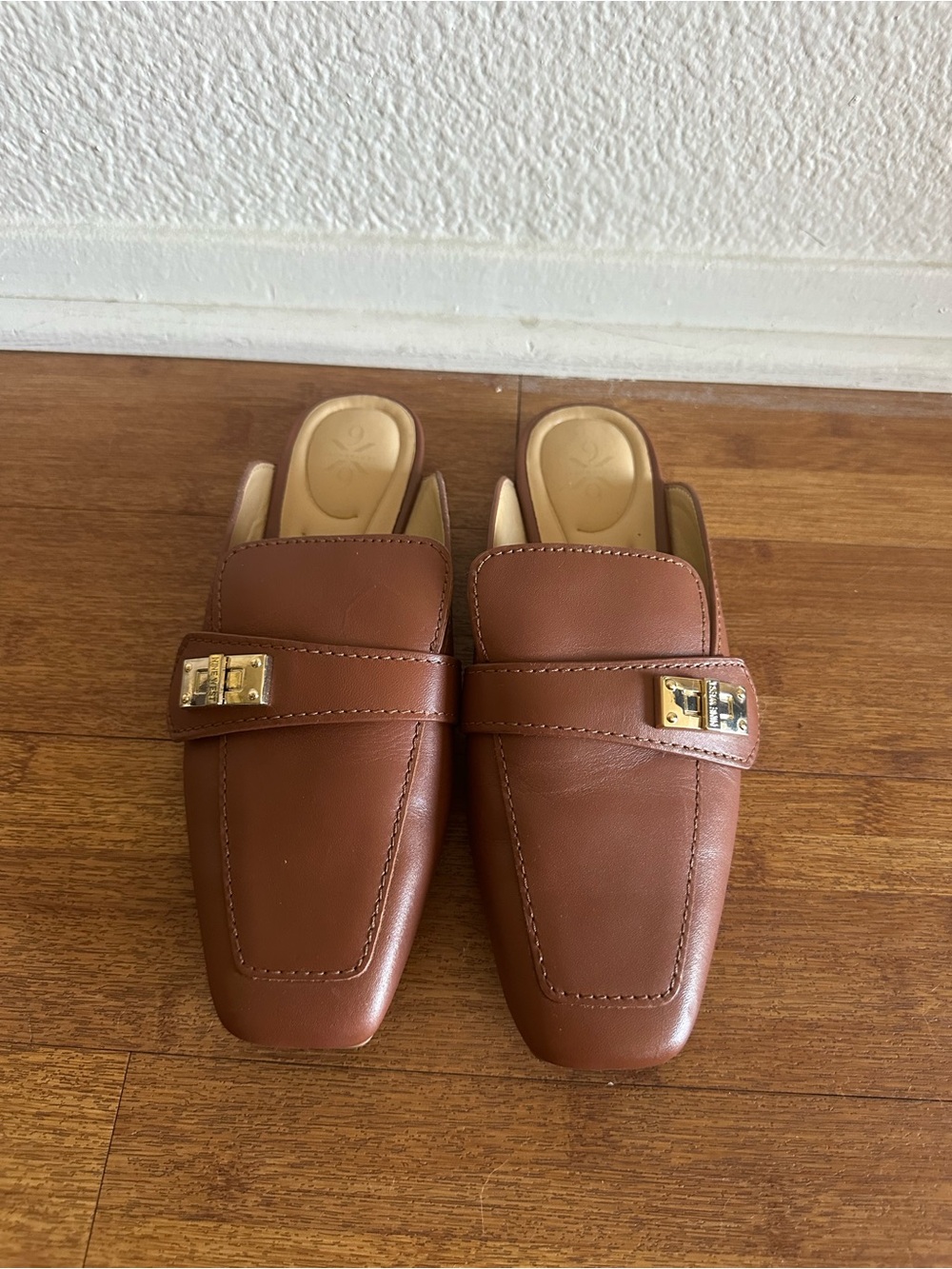 Nine West brown Leather Slip-On Mule Loafers- size 6- like new